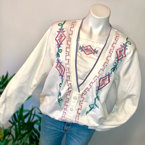 v i n t a g e :: Artsy Aztec Embroidered Slouchy Sweatshirt